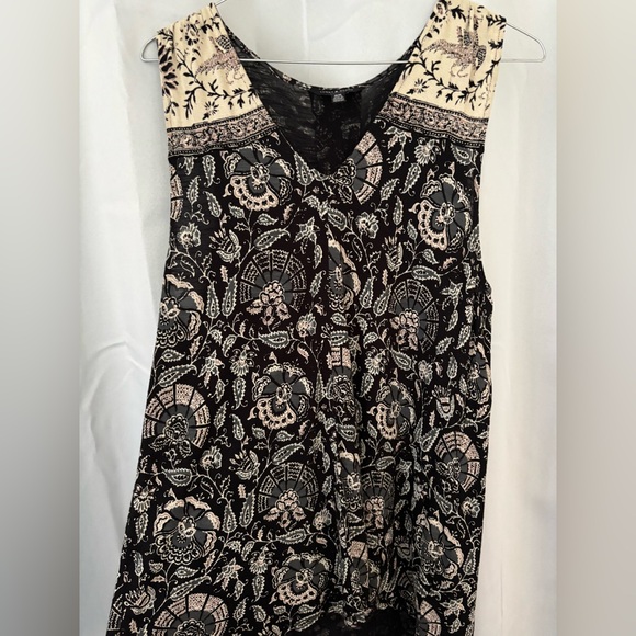 Lucky Brand Tops - Lucky Brand Boho Festival tank top- NWOT Size- Medium